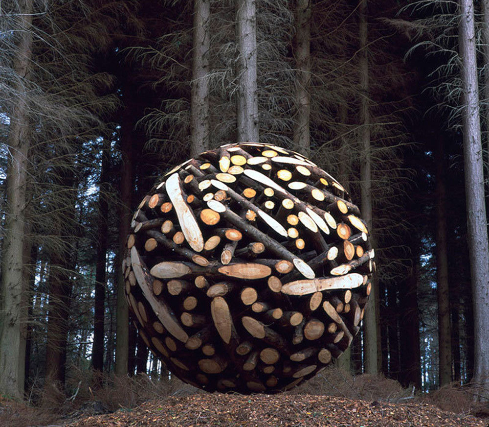 Giant-Wooden-Spheres-by-Lee-Jae-Hyo